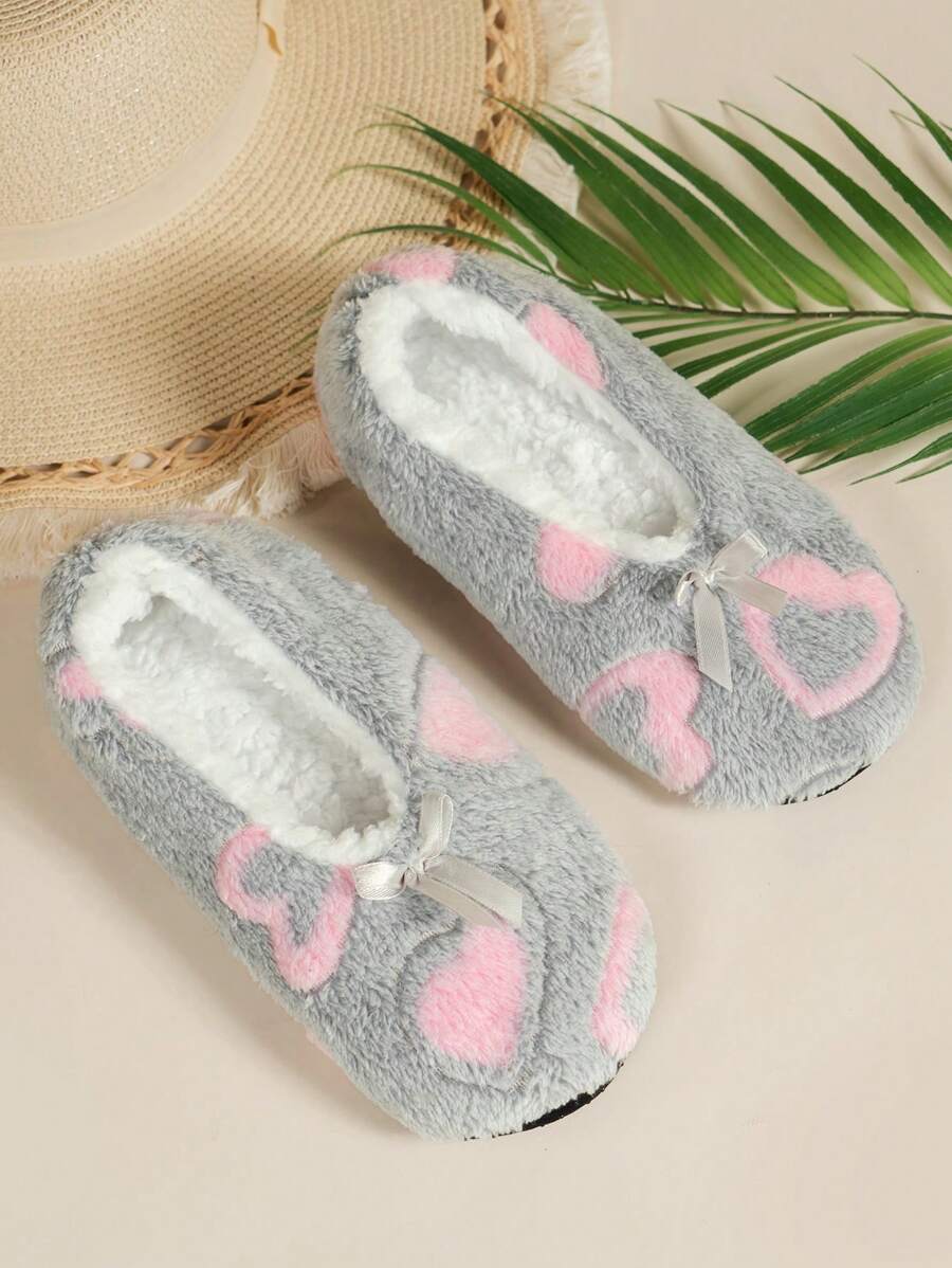 Heart Pattern Bow Decor Fuzzy Bedroom Slippers - Multicolor - View 1