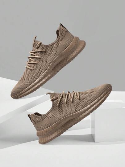 أحذية نسائية عارضة رياضية مريحة للغاية ولدى تهوية جيدة، تستخدم للمشي و الجري و التدريب، بني