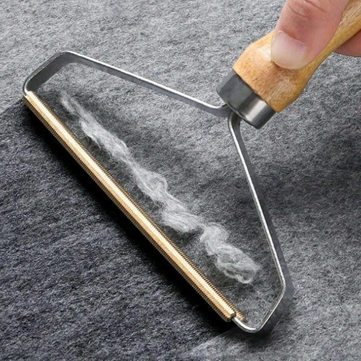 1pc DoubleSided Lint Remover, Upgrade Portable Fuzz & Carpet Cleaner