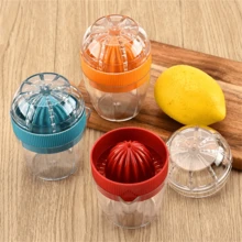 1 PC Portable DIY Manual Citrus Juicer Lemon Orange Fruit Lemon Juice Machine Squeezer / Random Color - Random Color - View 8