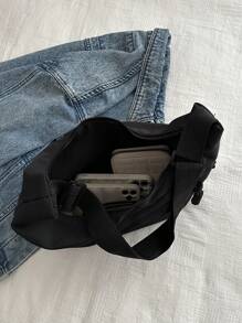 休閒極簡月牙拉鍊肩袋,純色萬用斜跨包