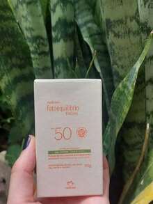 Protector solar UV FPS +50, fotoequilibrio facial Natura, Resistente al agua y sudor, 50g, piel mixta - Blanco - Ver 2