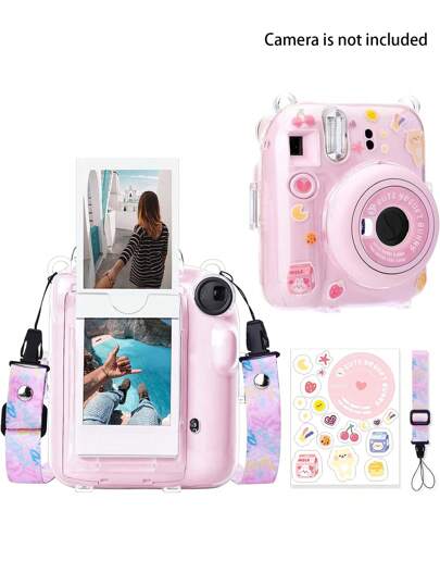 غطاء حماية شفاف لكاميرا Fujifilm Insta X Mini 12/ Mini 12 الفورية، من مادة PVC صلبة، مع جيب للصور، يمكن تخزين 10 صور - يأتي مع حزام كتف وملصقات كاميرا - وردي (الملصقات غير مشمولة) (الكاميرا غير مشمولة)