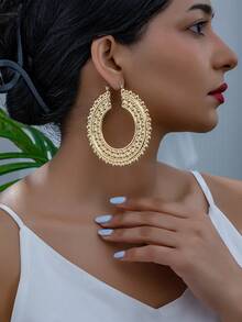 1pair Fashionable Exaggerated Geometric Circle Hoop Earrings For Women - Yellow Gold - View 2