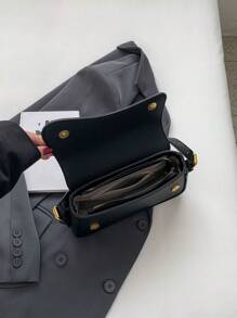 Medium Shoulder Bag Solid Colour Flap - Black - View 7