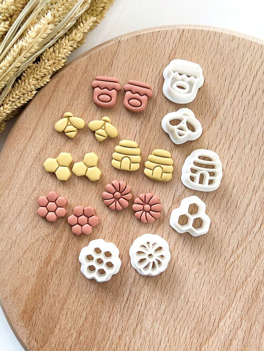 Yayatty 156 PCS Polymer Clay Cutters Set, 33 Shapes Clay Earring Cutters With Earrings Accessories, Clay Pattern Cutting Molds, Plastic Clay Cutters