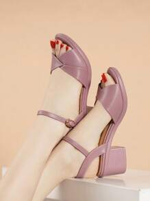 New Summer Women's Chunky High Heel Peep Toe Ankle Strap Sandals With Buckle