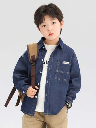 Modna kurtka dżinsowa dla chłopca na wiosnę/jesień ze stylowym kołnierzem