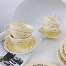 1 Conjunto De 350ml Chique Retrô Alfabeto Francês Creme Amarelo Verde Cerâmica Xícara De Café E Pires Prato De Sobremesa De Oito Polegadas