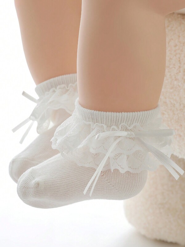 1pair Soft & Comfortable White Lace Princess Style Socks For Baby Girls