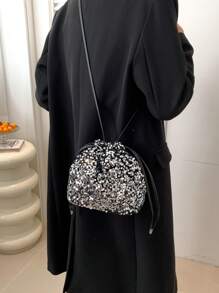 1 件抽绳封口 PVC 闪亮时尚个性化水桶包，配有可拆卸肩带，适合女士日常穿着/派对使用/宴会，珠子材质，时尚斜挎包、手提包、抽绳包 - 銀色 - 查看 5