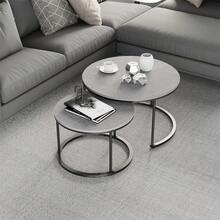 Juego de 2 mesas de centro anidadas redondas modernas, tablero de piedra sinterizada, patas pintadas en negro, mesa auxiliar apilable, mesa decorativa para sala de estar y apartamentos - Gris Claro - Ver 4