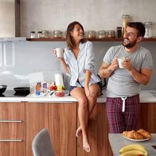 Caja para Té con 8 Compartimentos, Organizador Caja para Bolsas de Té con Tapa Abatible para Proteger el Contenido, Caja de Plástico para Té, Café, Especias, para Despensa, Nevera, Cocina