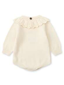 女婴休闲连体衣，带荷叶边和花朵刺绣