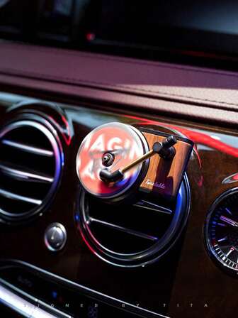 1pc Creative Car Vent Vinyl Record Player Vintage Gramophone Car Fragrance Diffuser Decor (Comes With 3 Different Scented Solid Fragrance Pads)