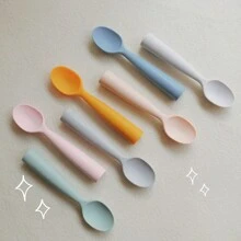 2入組嬰兒自主訓練柔軟扭曲矽膠勺,360度隨機波浪曲線設計,適用於餵食和進食練習 - 綠色 - 查看 4