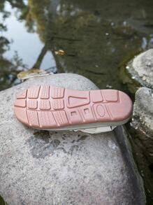 Sandales Tissées À La Main Pour Femmes Beige, Respirantes, Confortables, À La Mode Et Décontractées, Avec Un Design À Trous Orteils, Des Chaussures De Plage Pour Hommes Grandes Tailles, Idéales Pour Marcher