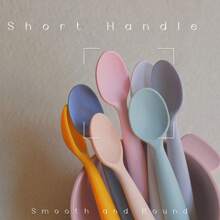 2入組嬰兒自主訓練柔軟扭曲矽膠勺,360度隨機波浪曲線設計,適用於餵食和進食練習 - 綠色 - 查看 5