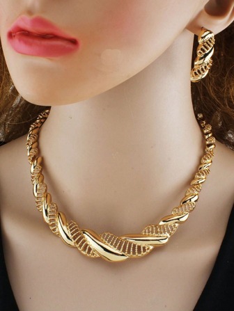 3pcs/Set Gold Jewelry Set, Including Hollow Out Leaf Shape Necklace And Earrings, Suitable For Women, Suitable For Christmas, Valentine's Day, Mother's Day, Thanksgiving, Teacher's Day, Wedding Anniversary, Wedding And Party Jewelry, Bridal Jewelry Set,Mom,Mother,Mother's Day,Gift