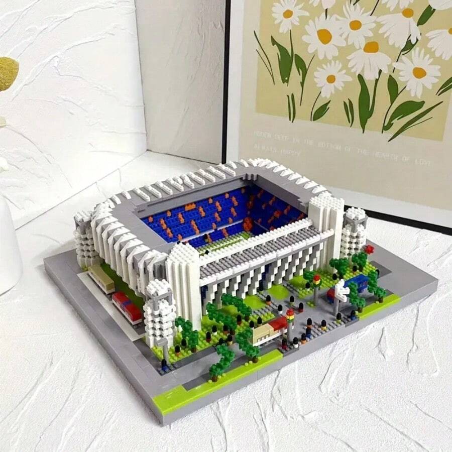 Famous Spanish La Liga Stadium Real Madrid Football Field Building Blocks Model - 1pc, Collectible For Fans, Abs Material, 3d Bricks For Diy Building Model, Creates The Ultimate Stadium Gift - Multicolor - View 1