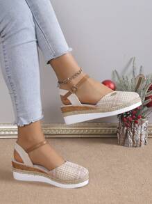 Giày sandal nữ Xuân/Hè 2026, kiểu giày ngư dân khóa đơn mới, đế vải lanh, gót đế xuồng, mũi giày kiểu cổ tích, sandal La Mã dệt dành cho nữ. - Màu be - Xem 2