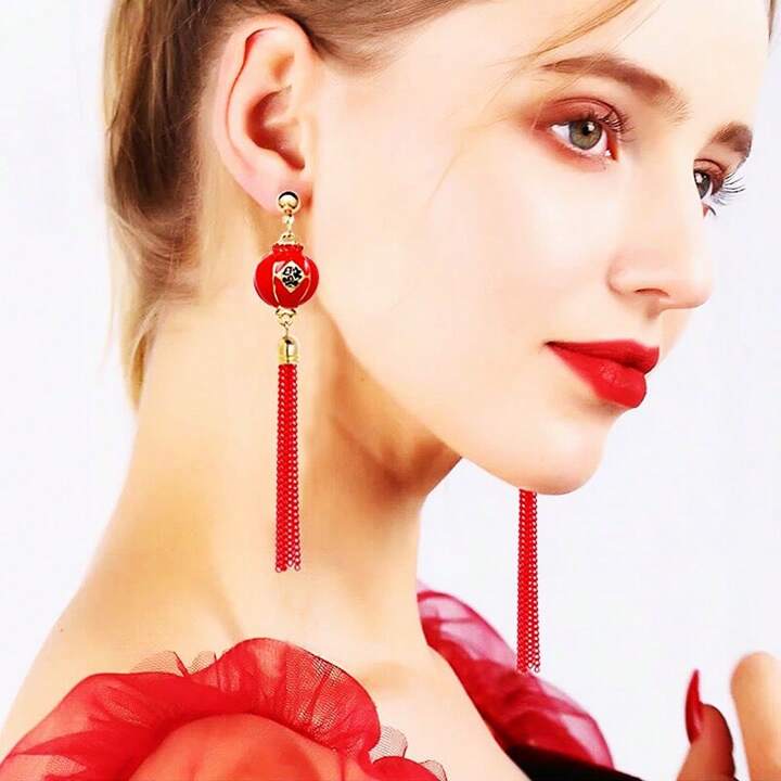 【中華風な扇形が目を惹く♡】CHANEL イヤリング 中華風イヤリング 「福」の文字と提灯デザイン | SHEIN JAPAN
