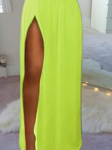 Vestido versatil a un hombro, abertura en pierna. - Amarillo - Ver 3