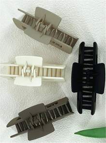 4入組女士黑白卡其色立體爪形髮夾，日常休閒髮飾 - 彩色 - 查看 4