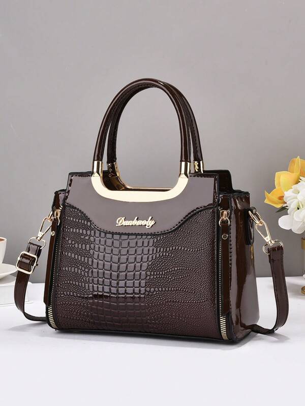 حقيبة كتف جلدية برّاقة بطراز تمساح منقوش للنساء
