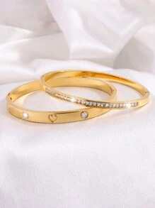 Camhanno 2 pezzi di braccialetti in acciaio inossidabile, delicati e alla moda, versatili e di alta qualità, con incisione e diamanti, adatti per uso quotidiano e per regali per le fidanzate