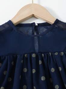 Vestido casual de verano de malla con lunares para niña joven