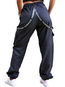 Calça Jogger Cago Feminina Estilo Gringa Coreana com Corrente Corta Vento Tactel Tiktok Refletiva - Preto - Visão 3