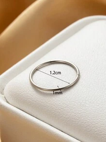 1入組極簡不銹鋼鉸接環形耳環（銀色）