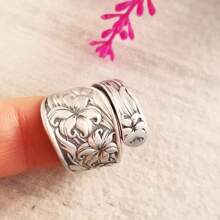 1 pieza Anillo de cuchara vintage con tallado de flor retro en la superficie, adecuado para hombre a juego con atuendos diarios, accesorio para fiestas, San Valentín - Plateado - Ver 7
