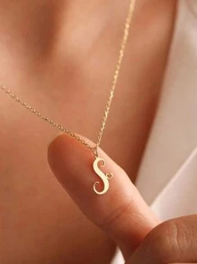 1Pc Minimalist Dainty Heart Initial Letter Pendant Necklace For Women Girls 26 English Letters Stainless Steel Clavicular Chain Necklaces Fashion Jewelry Gift