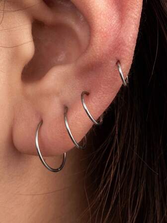 1pc Minimalist Stainless Steel Seamless Hinged Hoop Earring In Silver