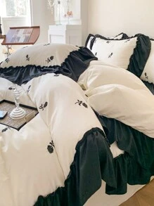 Elegant Rose Embroidered Duvet Cover Bedding Set With Ruffle Edge, 3pcs/Set (Duvet Cover + Pillowcases) - Black and White - View 7