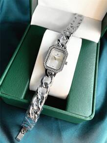 Pablo Raez 1pc Silver Elegant Women Jewelry Watch Summer Accessories Stainless Steel Bracelets Chain Vintage Quartz Lady Watch Female Fashion Simple White Face With Diamond Display Solid Metal Bracelet Luxury Quartz Dress Wristwatch With Blue Time-Adjuster Nice Teacher Gifts Hours For Female Friend Or Family Teenagers Students Lovely Clock Fit For Daily Life/Work/Study Party Decoration Graduation Wedding Birthday Present