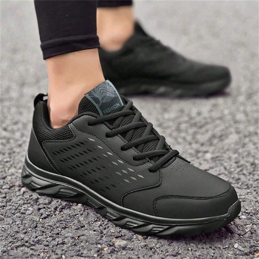 New Men's Sports Shoes, Casual, Fashion, Leather Surface, Waterproof, Wear-Resistant, Super Lightweight, Running Shoes