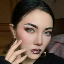 1pc  Tear Rhinestone Nose Stud Sticker, Non-Piercing, Self-Adhesive, Punk Style Fake Diamond Nose Ring For Halloween, Multi-Size Acrylic Diamond & Pearl Sticker, 450pcs/Sheet, Makeup And Nail Art Decor - Clear - View 2