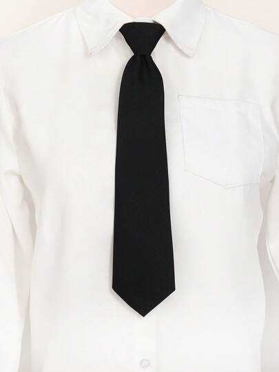 Adjustable Black Elastic Necktie. Fashionable And Versatile, Simple And Casual, Suitable For Academic, JK Uniform, And Professional Shirt Occasions. Suitable For Both Men And Women, Can Be Paired With School Uniforms. Also Particularly Suitable For Men's Business Occasions.