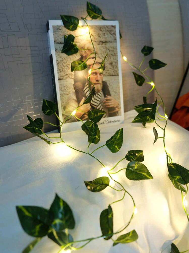 1pc Green Artificial Vine Plant Tube Decoration Green Plant With Artificial Grape Leaf Vine Suitable For Room Garden Office Wedding Wall Decoration, Green Ivy Leaf Garland Wall Hanging Vine, Outdoor Courtyard, Home Garden Lattice Fence Balcony Decoration Wedding Party DIY False Garland Leaf Vine, Spring And Summer Home Decoration - Triangular Leaf - View 2