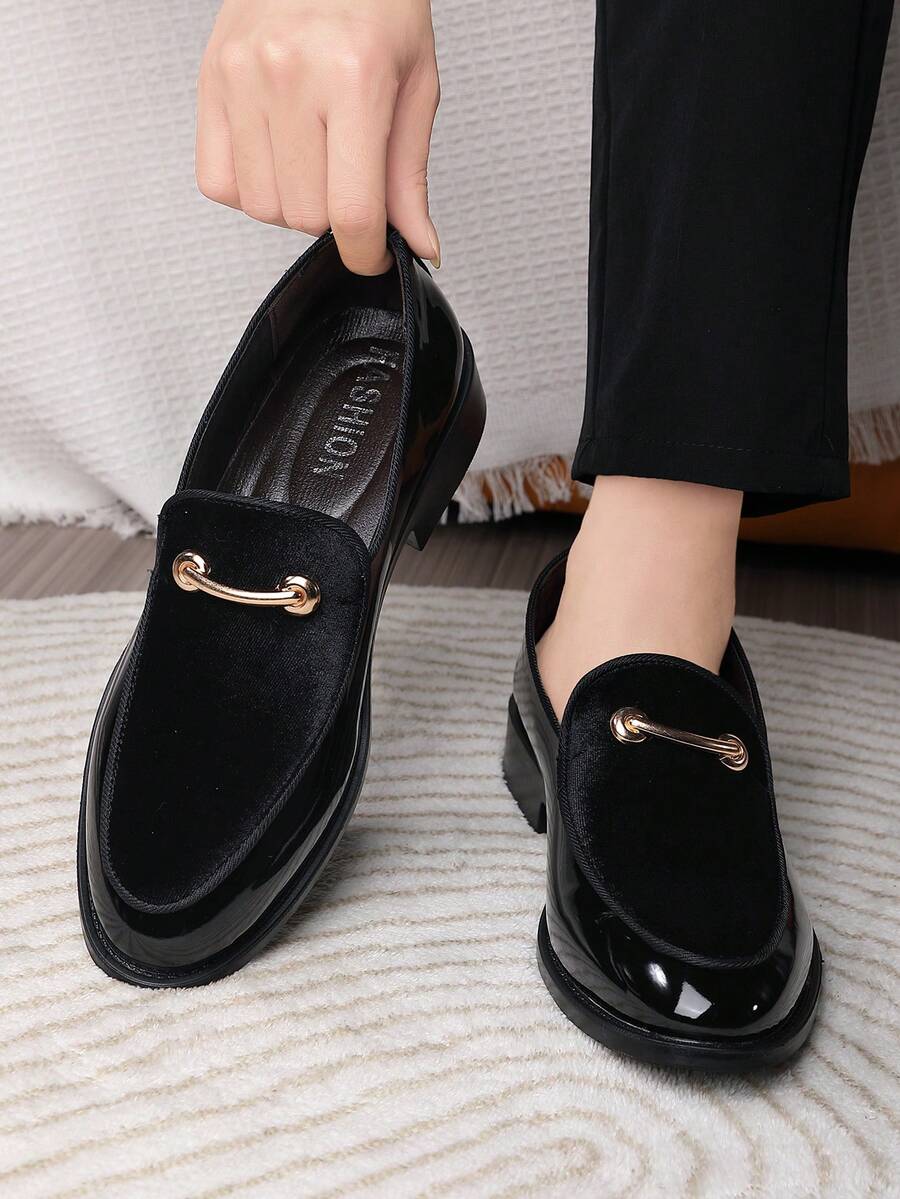 男士低幫樂福鞋,滑步駕車鞋,尖頭和亮皮革商務正式鞋 - 黑色 - 查看 1