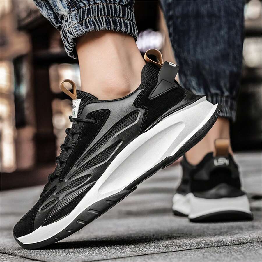 Men's Thick-Soled Sports Shoes With Increased Height, Breathable, Lace-Up, Round Toe, Wear-Resistant, Running, Chunky Shoes - Black - View 1