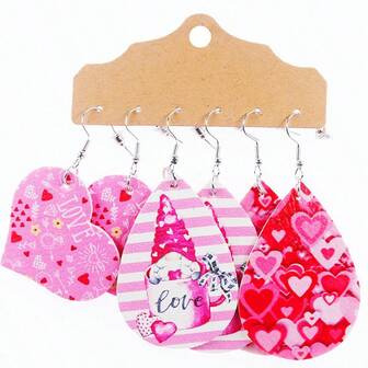 2024年情人节畅销款心形皮质耳环，心形矮人皮质耳环，每张卡片3对