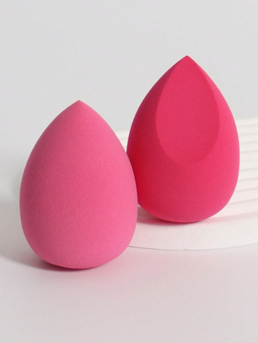 2个装化妆蛋形海绵，适用于粉底液、膏状和粉状产品，多种颜色可选，不含乳胶，适合所有肤质。可用于化妆、家居装饰、梳妆台、旅行、卧室等场合。也可用于化妆配件、粉扑、美妆蛋、散粉扑、化妆海绵等。此外，它还可作为圣诞礼物、化妆品、化妆工具、廉价商品、礼品、女士礼品、圣诞礼物、赠品、旅行必备品等。 - 彩色 - 查看 1