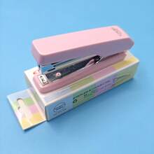 ins马卡龙色中号订书机中小学生办公订书器高吸引力级别省力装订机颜色随机1Pc办公用品 - 彩色 - 查看 4