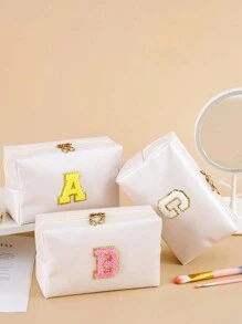 1个防水PU学院风贴布旅行化妆包收纳袋可爱化妆盒拉链袋带毛绒字母A B C N S T K F I 女士款 - 米色 - 查看 6