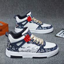 Fashionable Men's HK-Style High-Top Sneakers With Original Design Perfect For Golf - Blue and White - View 2