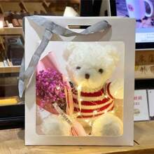 oso de peluche con ramito de flores luces led y cajita de regalo para 14 de febrero día del amor y amistad san Valentin el color del oso puede variar - Multicolor - Ver 2